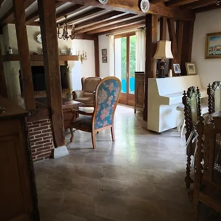 Chez Claudia Dom wakacyjny Le Thuit-de-l'Oison