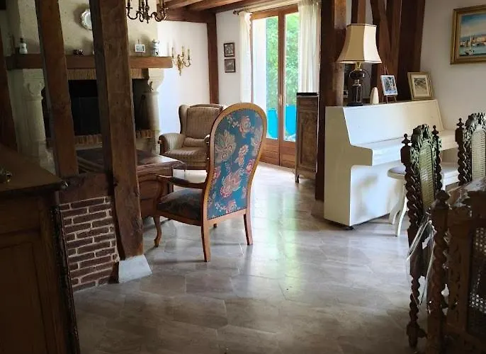 Chez Claudia Сasa de vacaciones Le Thuit-de-l'Oison